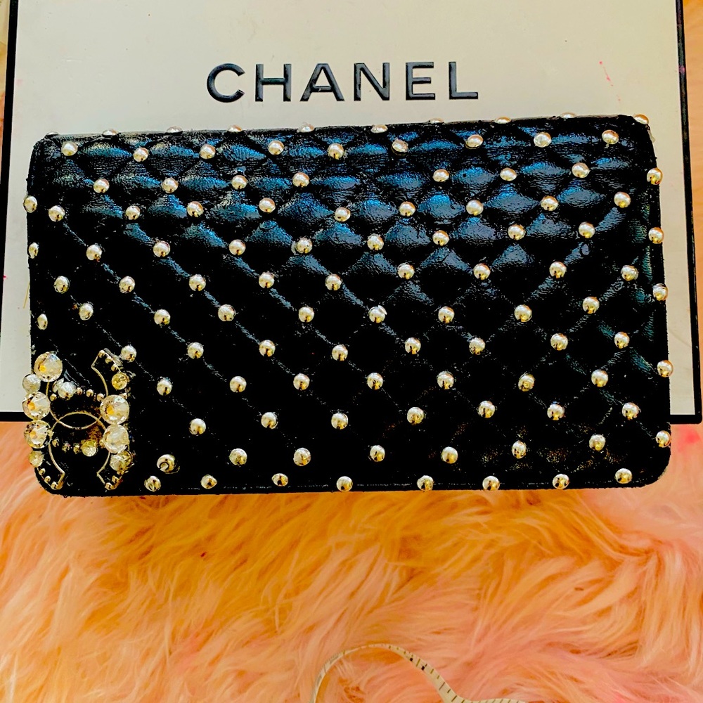 Chanel matelasse pebble with studs wallet